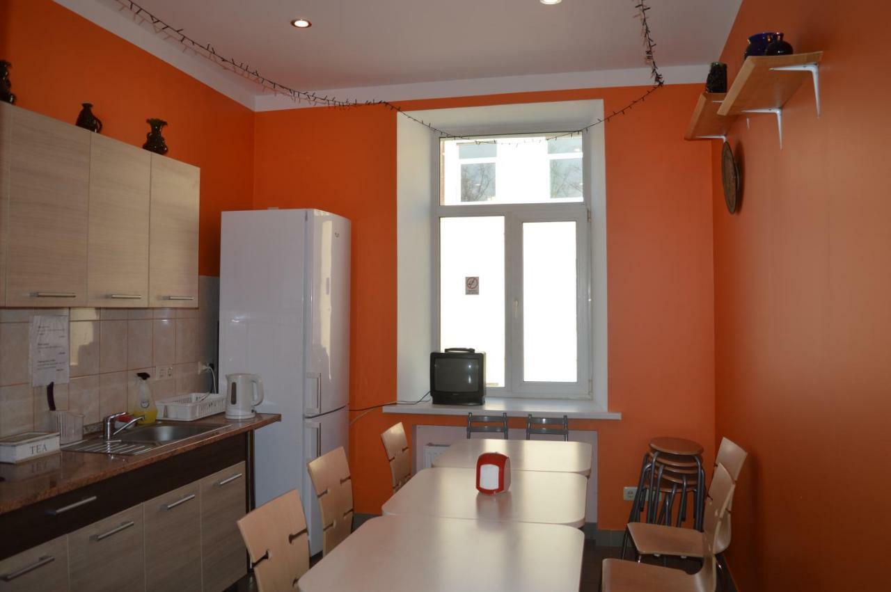 Gogol Park Hostel Riga Exterior photo