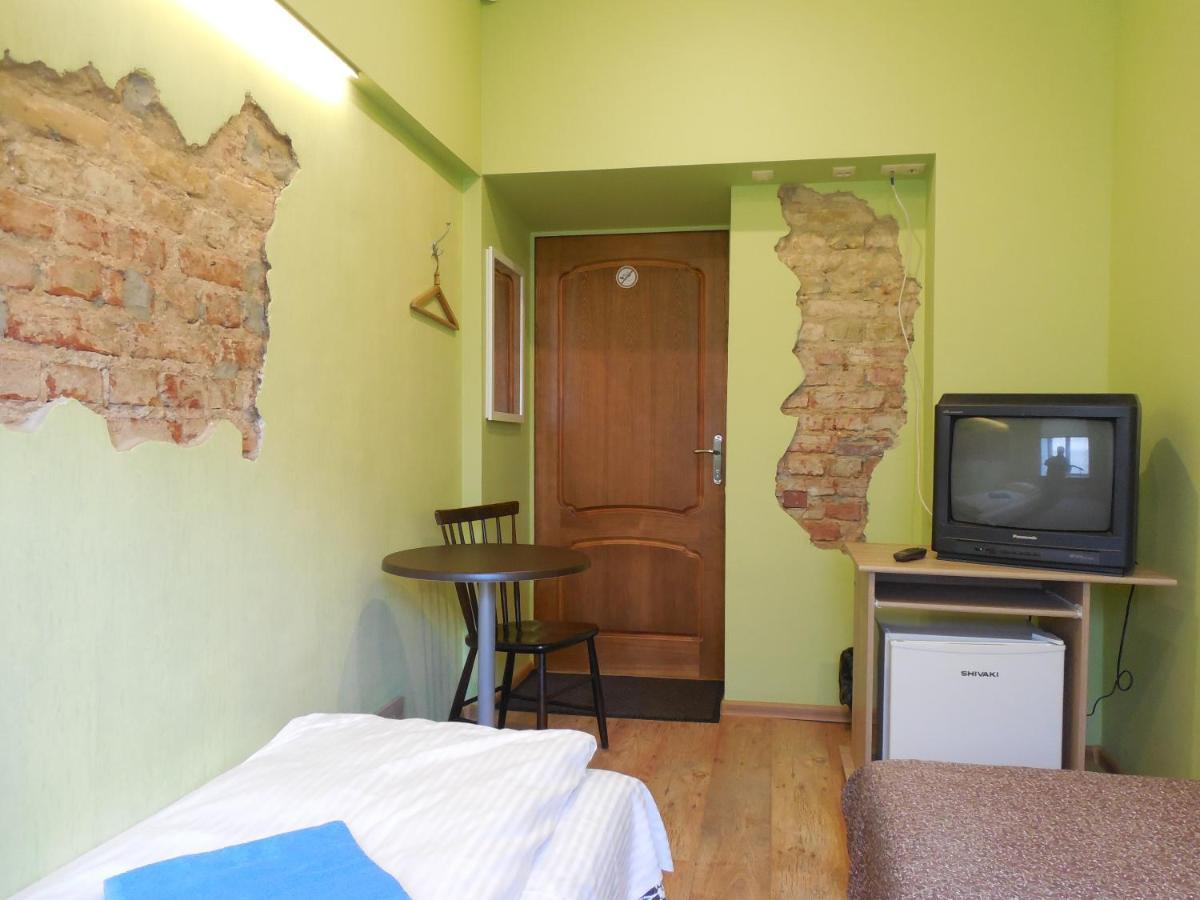 Gogol Park Hostel Riga Exterior photo